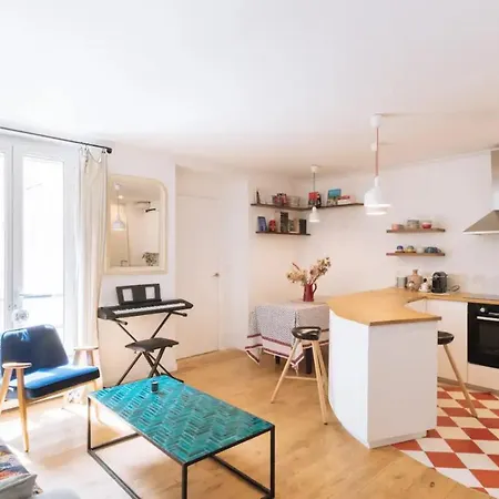 Apartment Charming 1bd Near Le Marais Paris