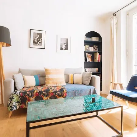 Apartment Charming 1bd Near Le Marais Paris