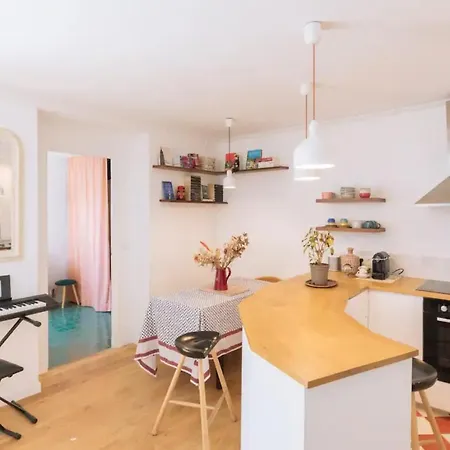 Charming 1bd Near Le Marais Apartment *